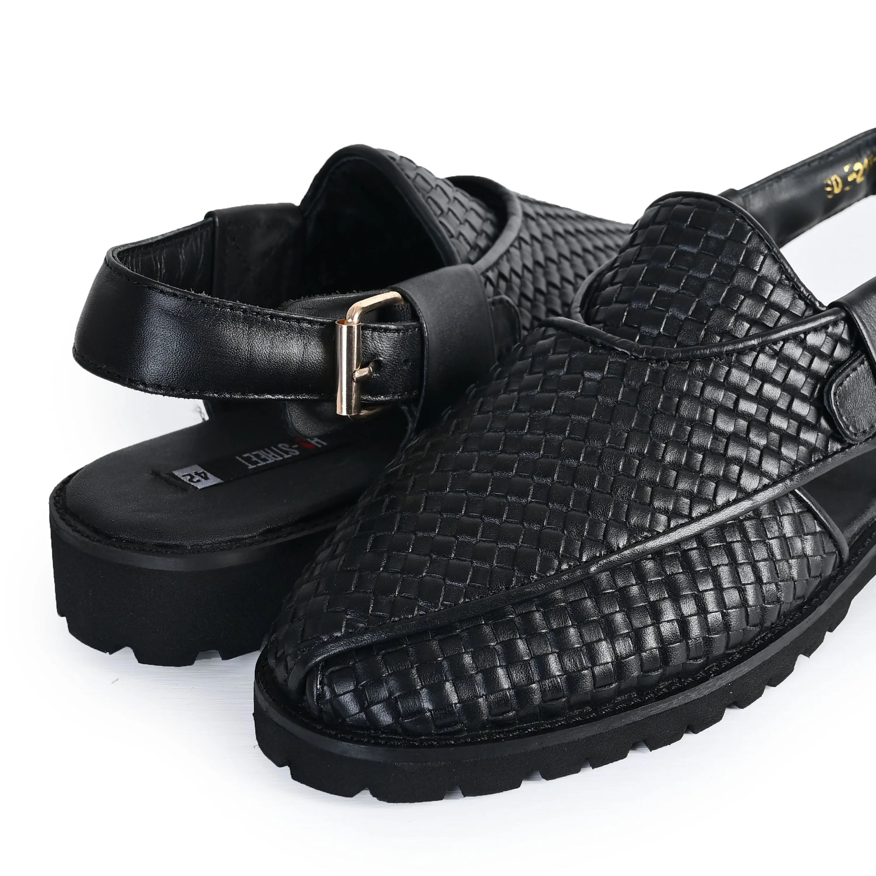 BLACK BRAIDED LEATHER SANDAL