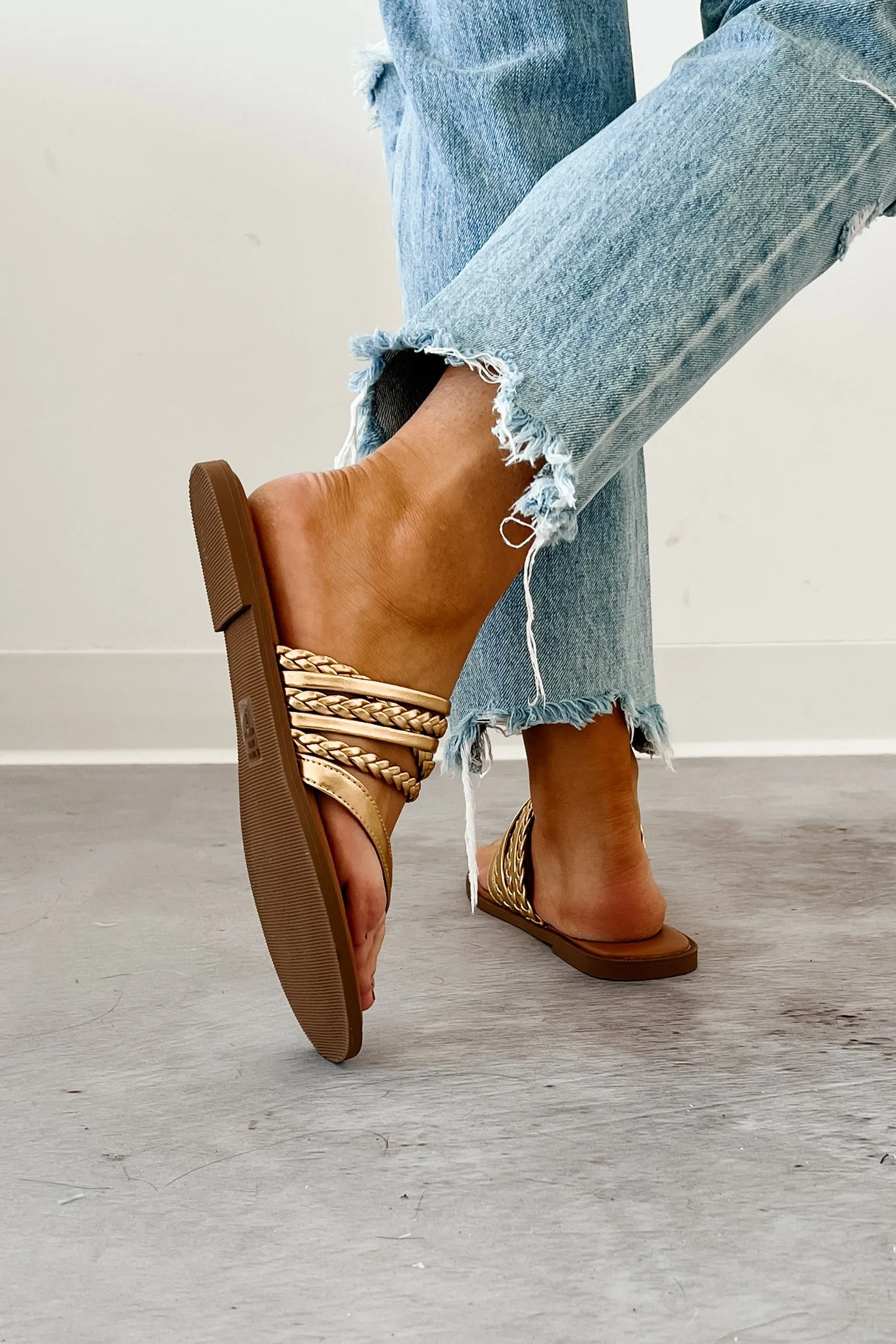 Confidence Overload Braided Thong Sandals (Gold)