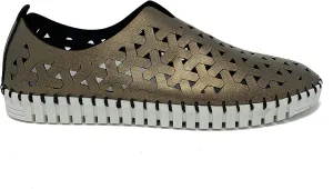 Eric Michael Women's Inez Pewter Shoe 9.5-10 M US