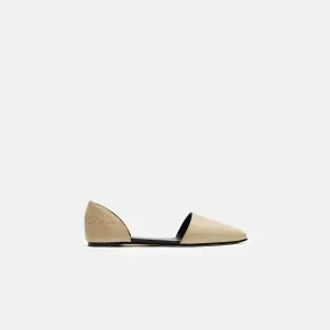 Flat Sandal in Leather - Olive
