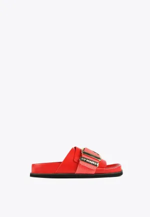 Flat sandals