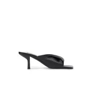 Gabrielle Sandal Black Leather