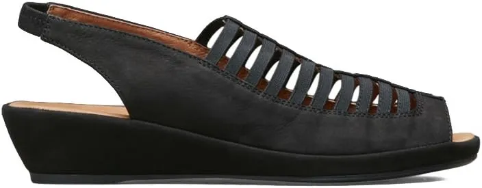 Gentle Souls by Kenneth Cole Women's Lee Wedge Sandal