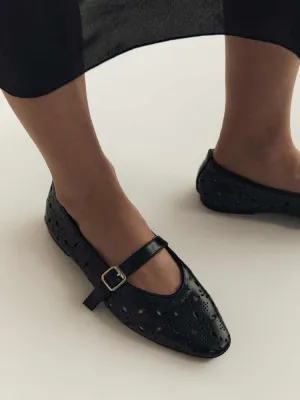 Jane Flat