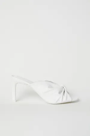 Lindsey mule