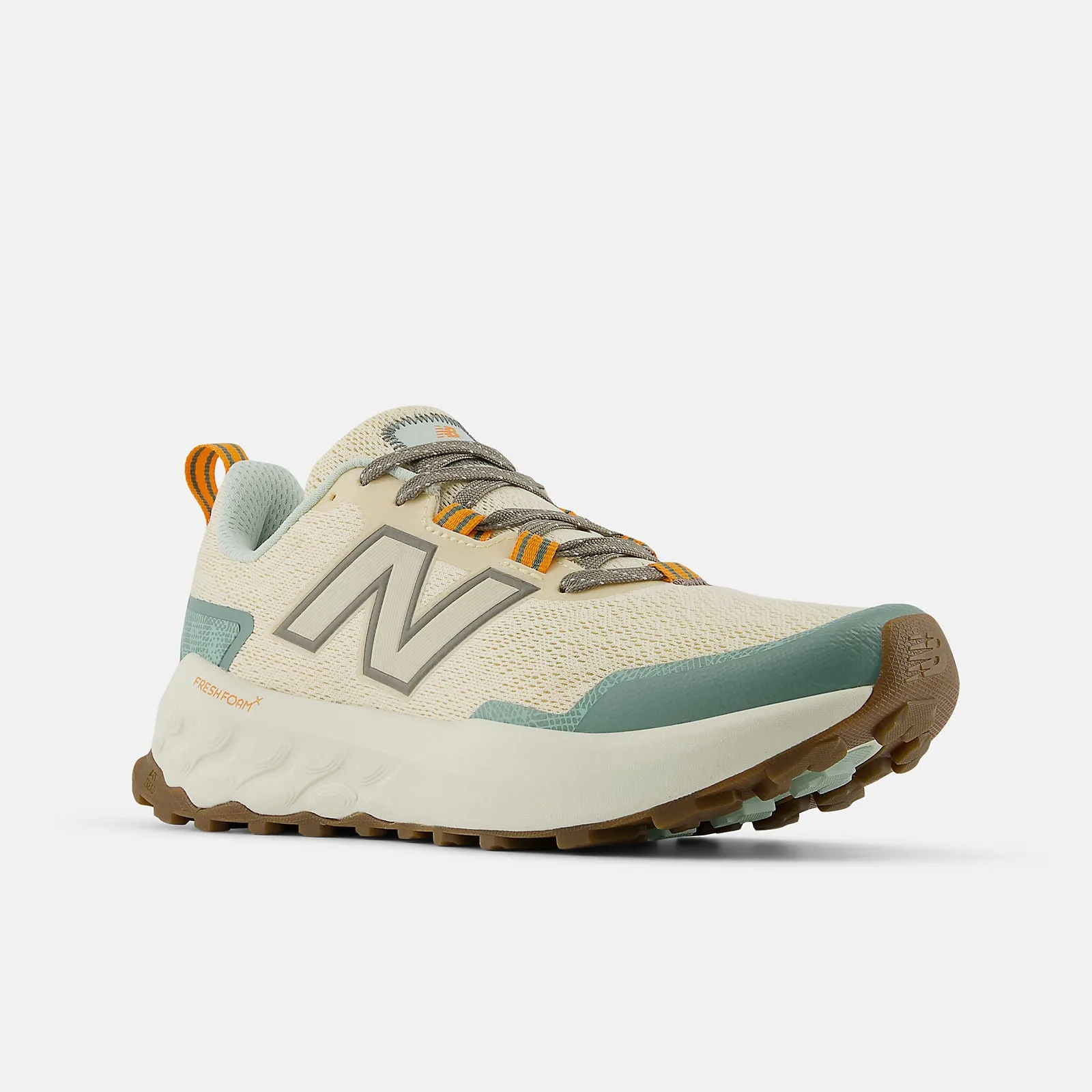 New Balance Women's Fresh Foam X Garoé v2 Calcium with Dark Juniper WTGAROV2