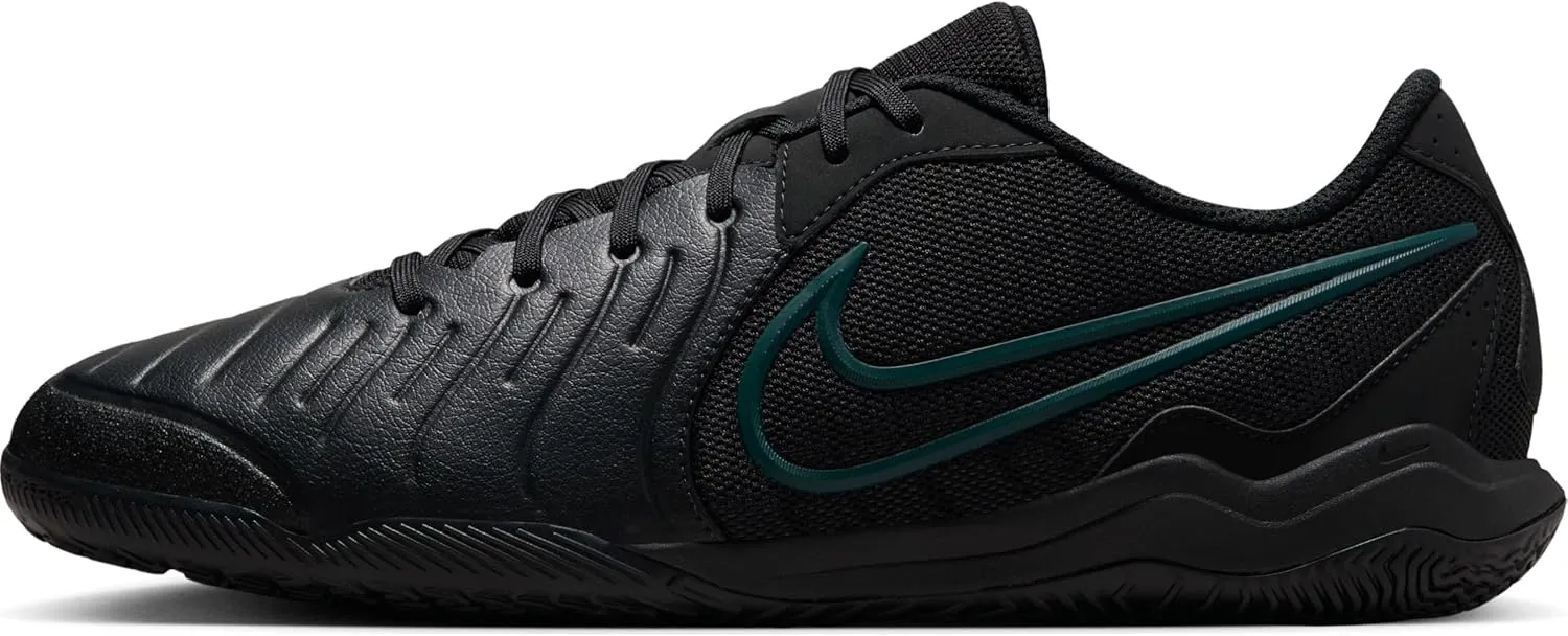 Nike Men's Legend 10 Academy Ic Football Shoe