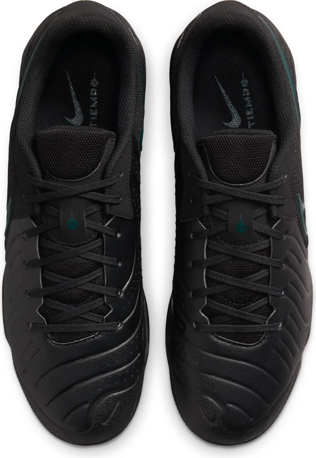Nike Men's Legend 10 Academy Ic Football Shoe