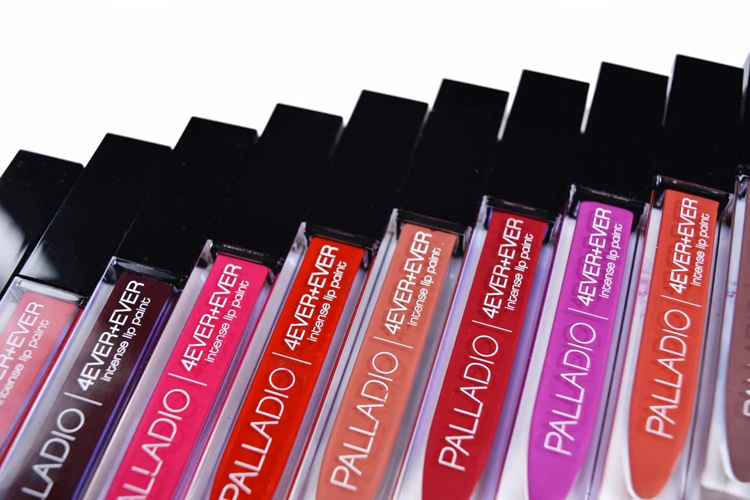 Palladio 4 Ever   Ever Intense Lip Paint, Liquid Lipstick, High Pigmented Lip Gloss, High Shine Vinyl Finish, Rich Color Coverage, Moisturizes Lips, Doe Foot Wand Applicator, déjà vu