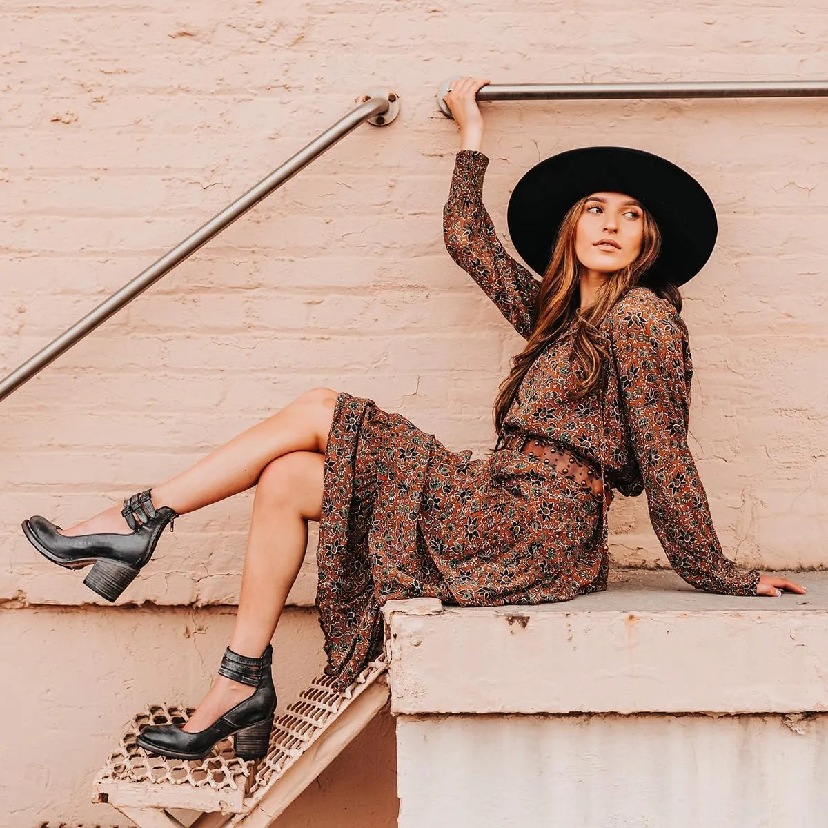 Randi Womens Shoes