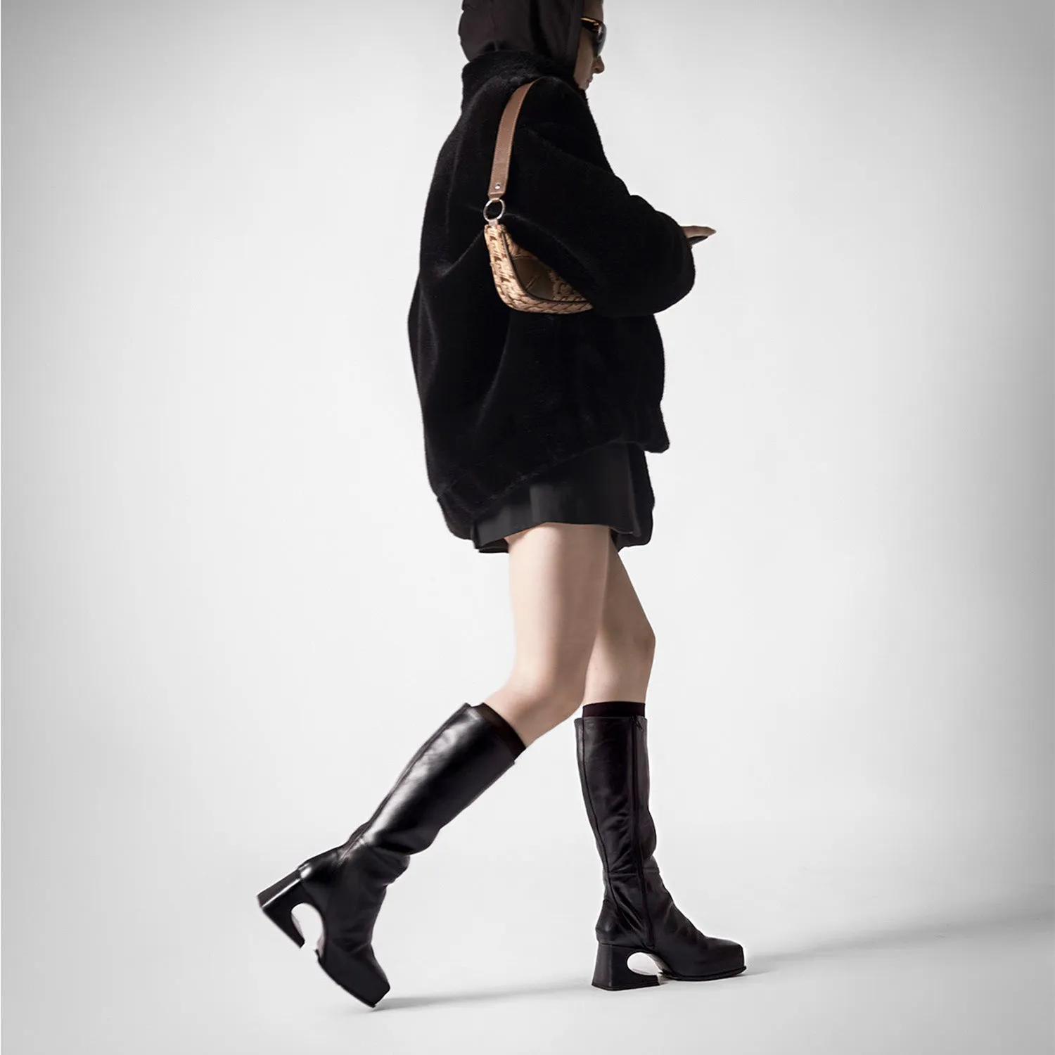 Roxy Boy In Caviar Black