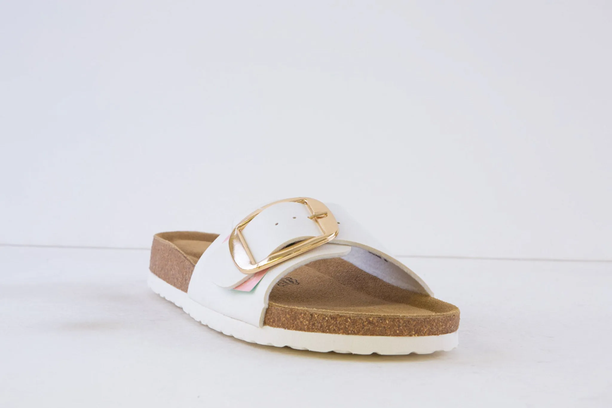 SUSST - MALTA25 FLAT BUCKLE MULE - WHITE