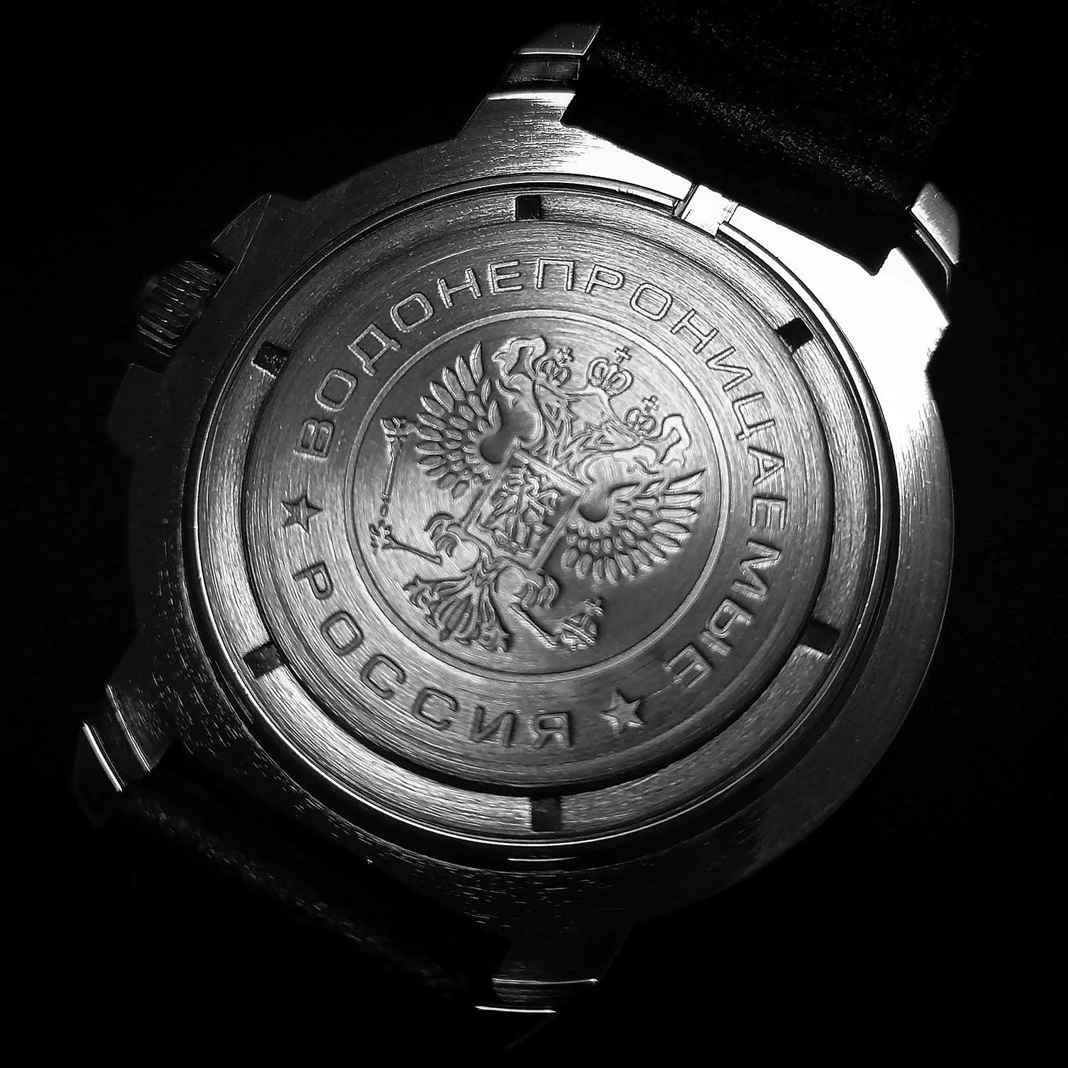 VOSTOK | Komandirskie 289 Submarine Commander U-Boat Military Mechanical Wrist Watch