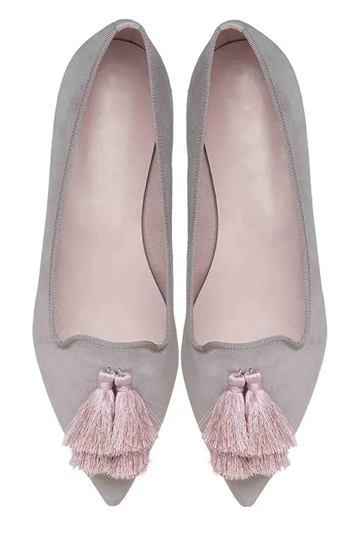 Wild Tassel Pointed Flat Shoes