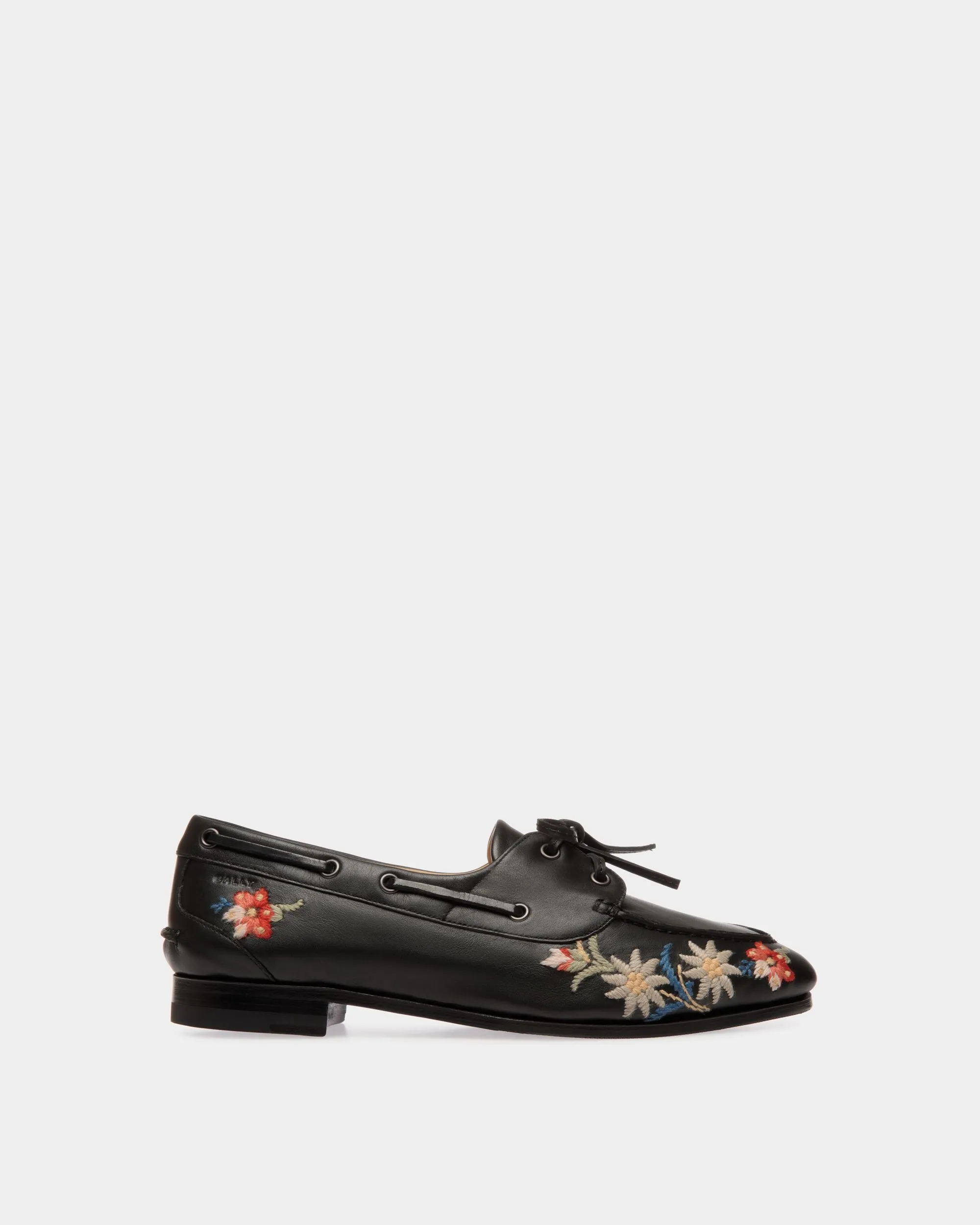 Winter Capsule Moccasin in Black Leather With Alpine Flowers
