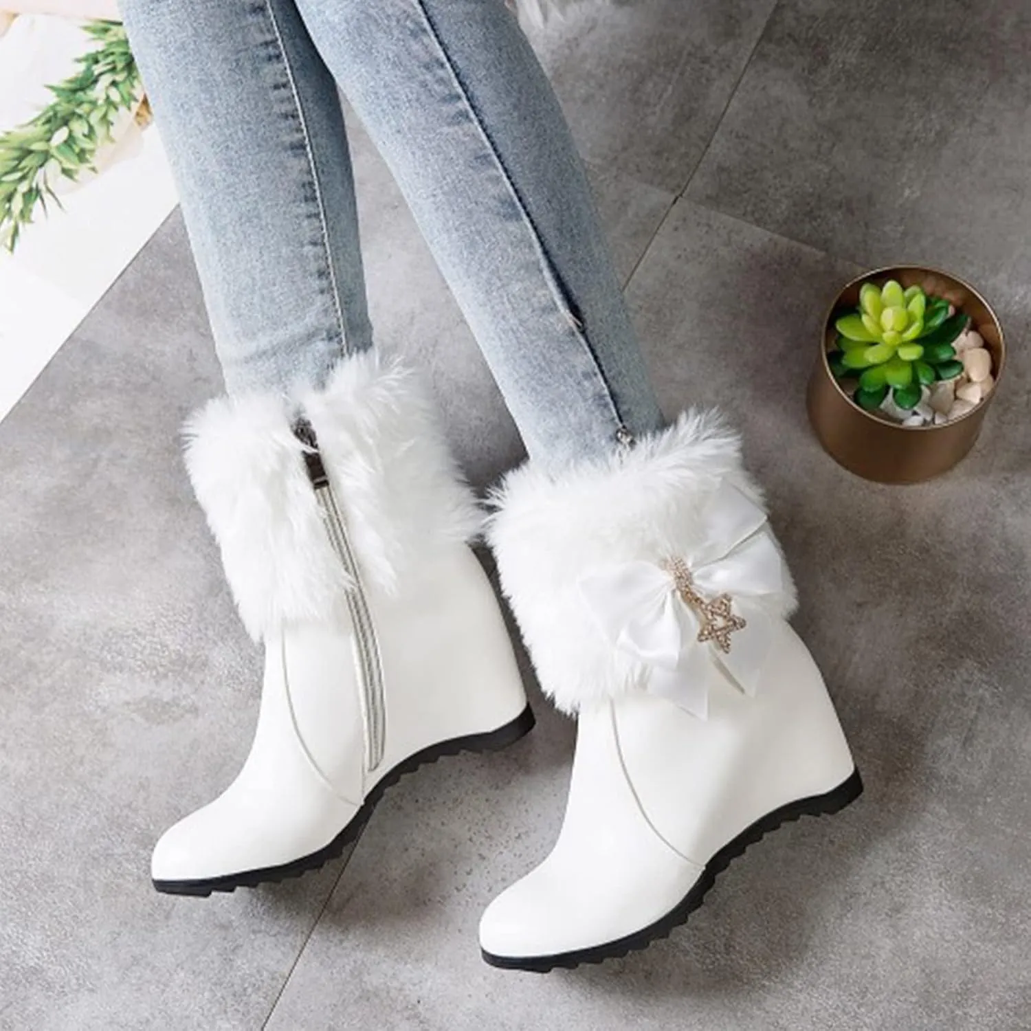 wodceeke Women's Fur Lined Ankle Boots Wedge Heel Short Booties Round Toe Side Zipper Winter Warm Leather Boots