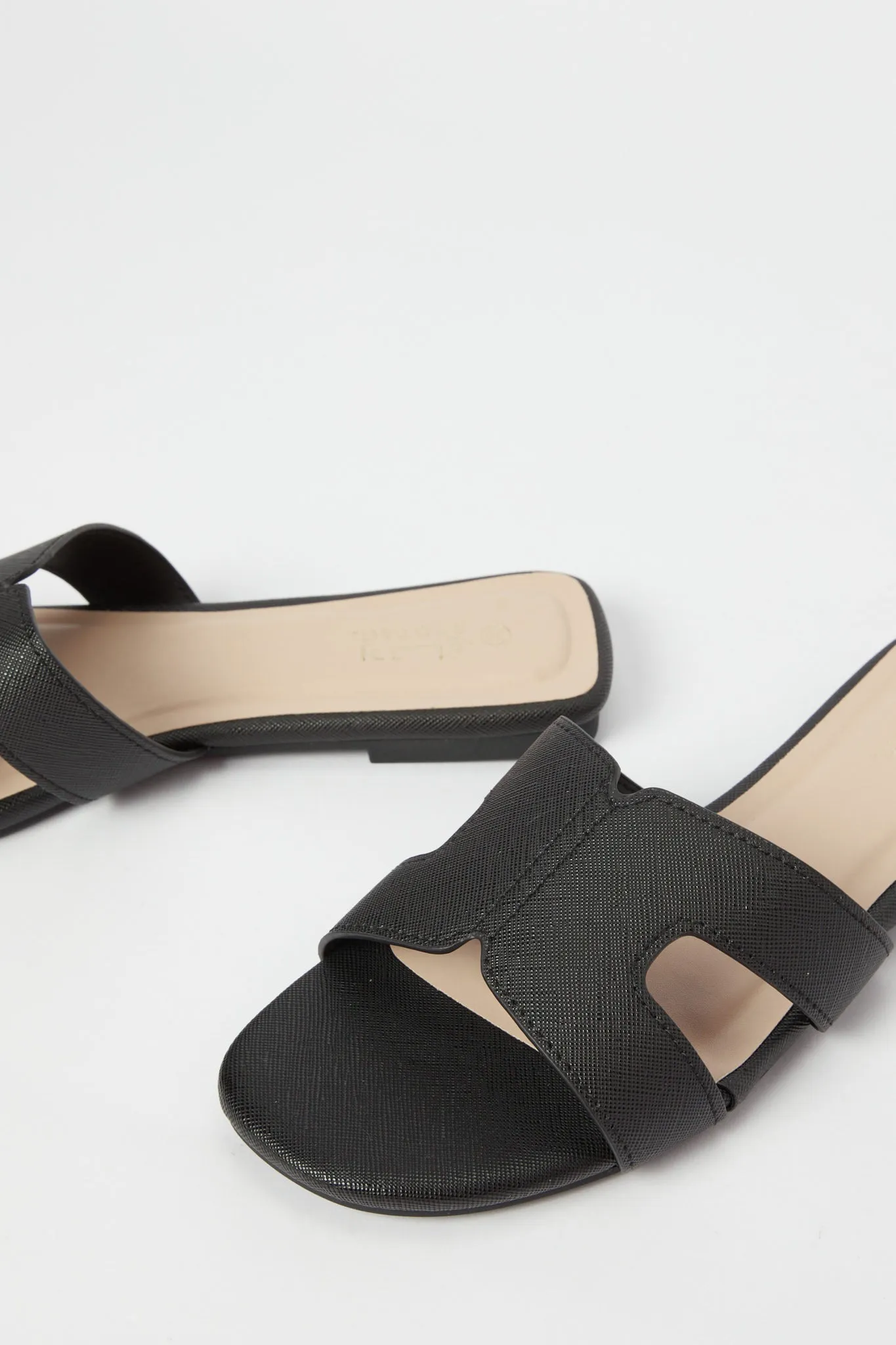 Women Black H Upper Mule