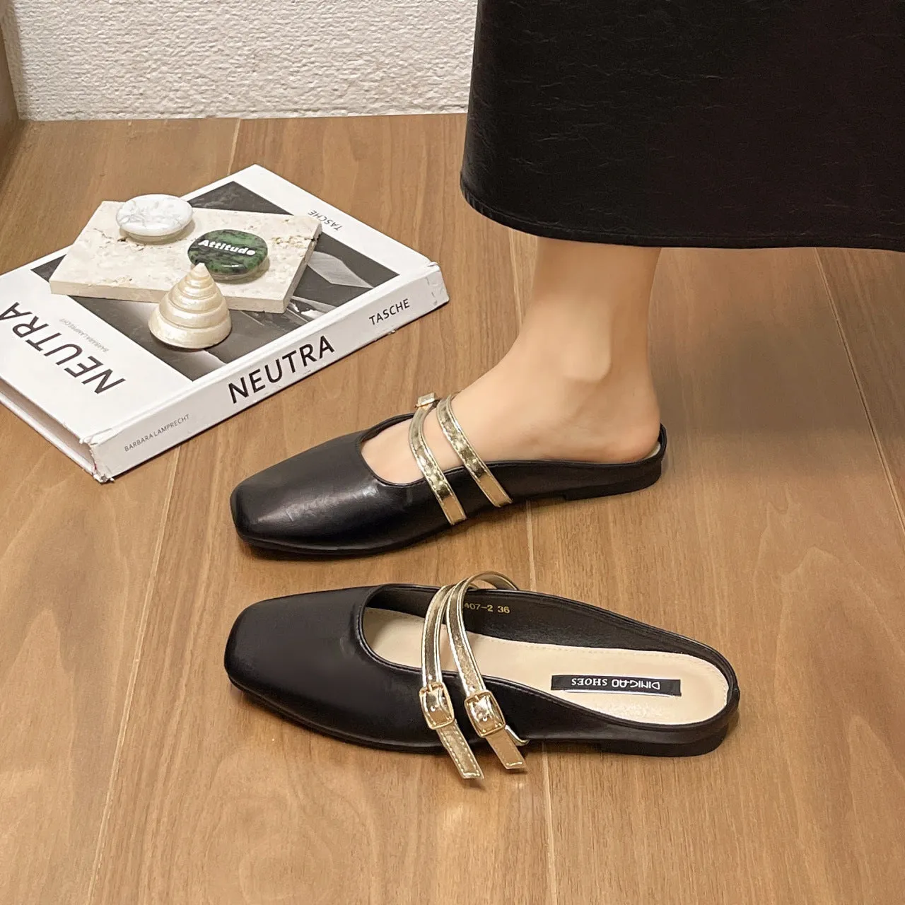 Women's Double Buckle Lazy Flat Slippers