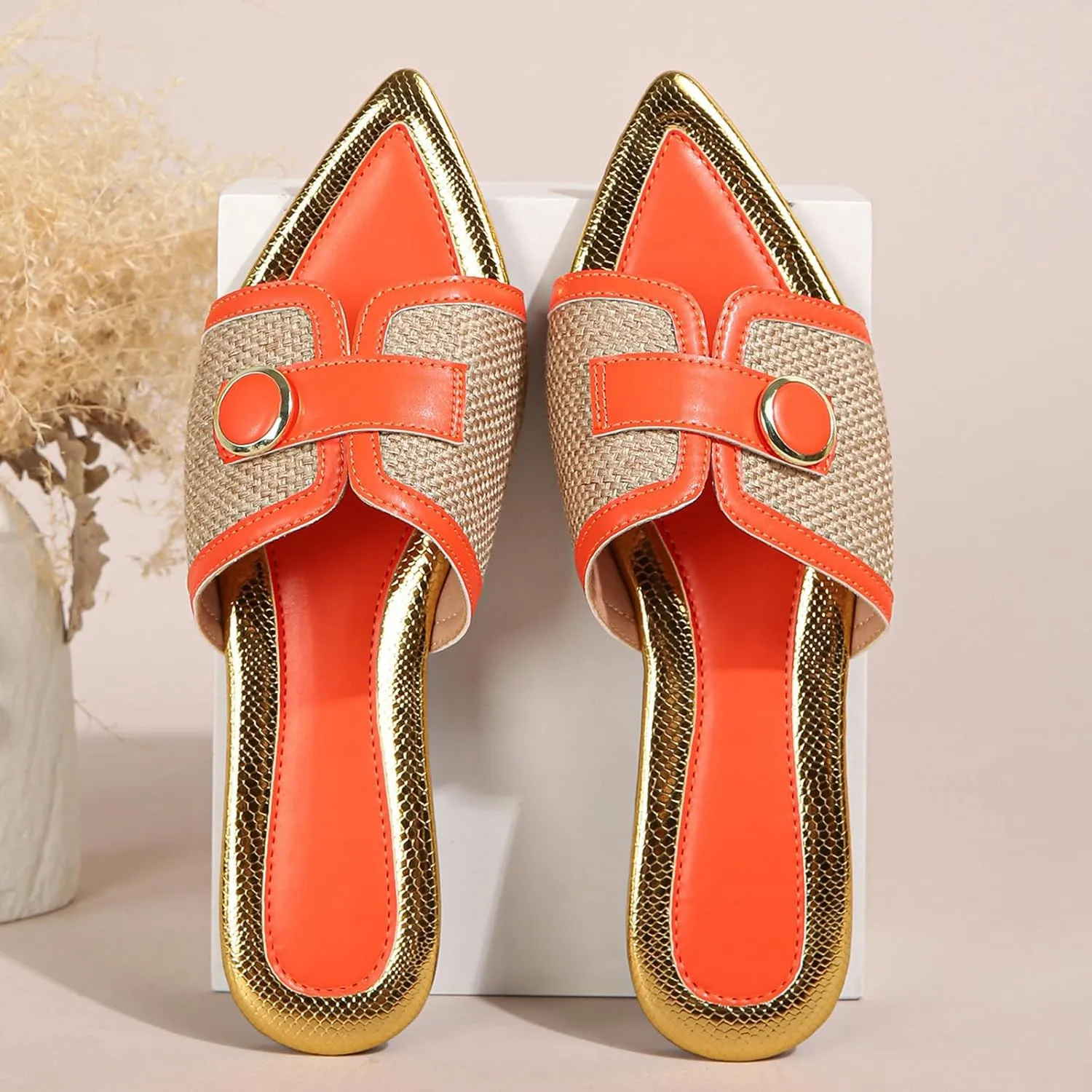 Women's Linen Fashion Pointed Toe Flat Slides Sandals Comfortable Lightweight Non-Slip Open Toe Slip On Summer Beach Slippers