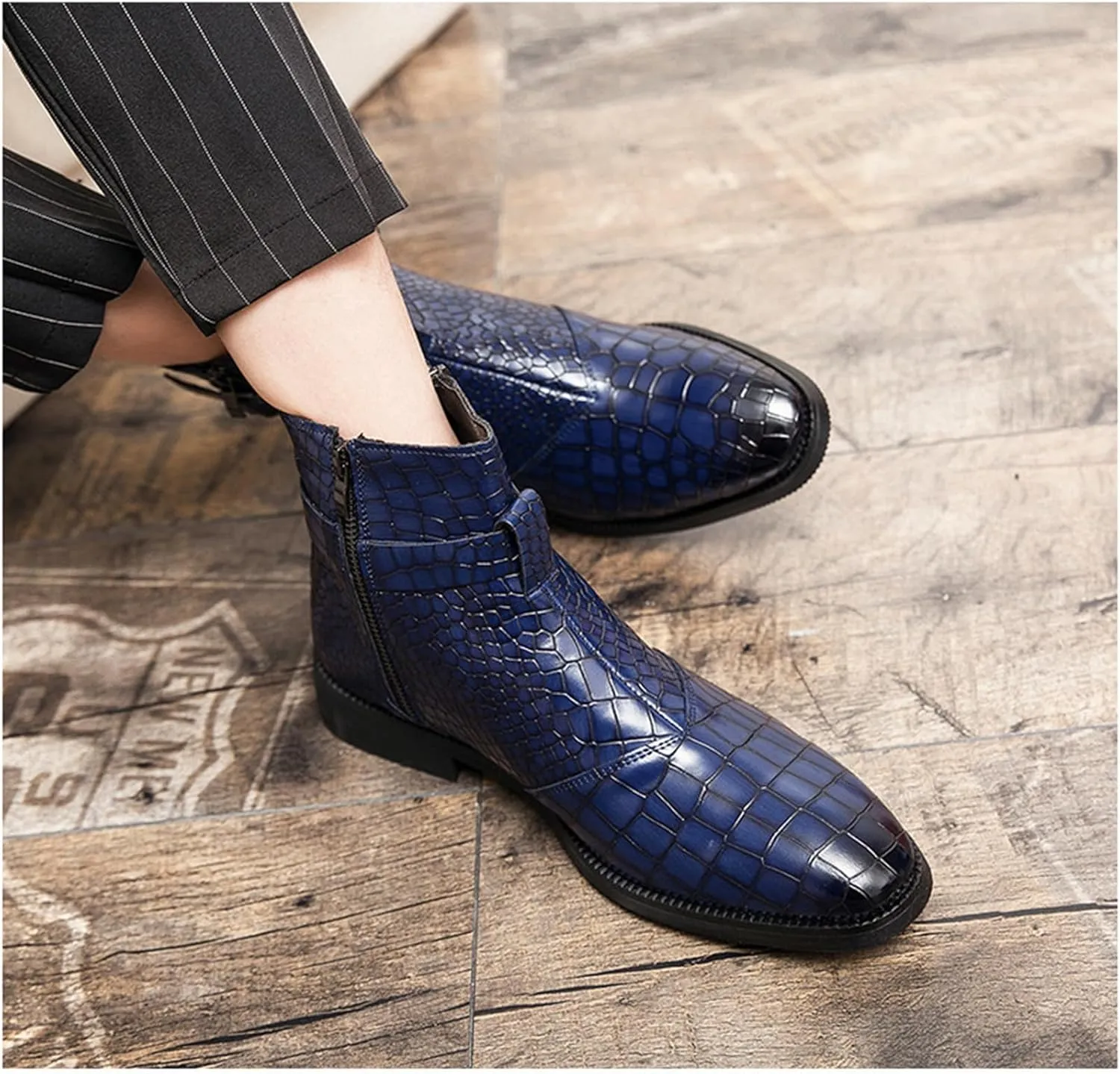 Yuizko Men'S Print Leather Side Zipper Chelsea Ankle Boots Fashion Low-Heels Pointed Toe Buckle Casual Dress Short Booties