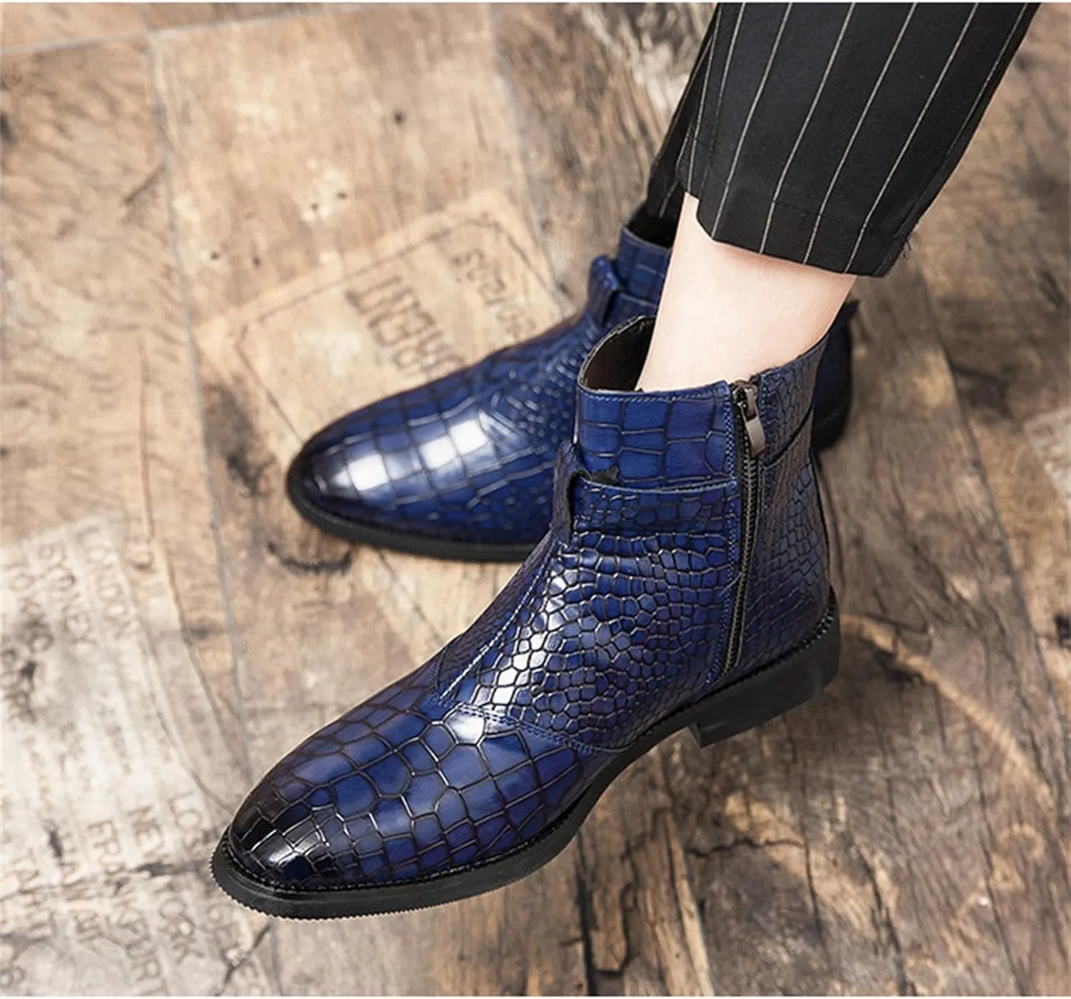 Yuizko Men'S Print Leather Side Zipper Chelsea Ankle Boots Fashion Low-Heels Pointed Toe Buckle Casual Dress Short Booties