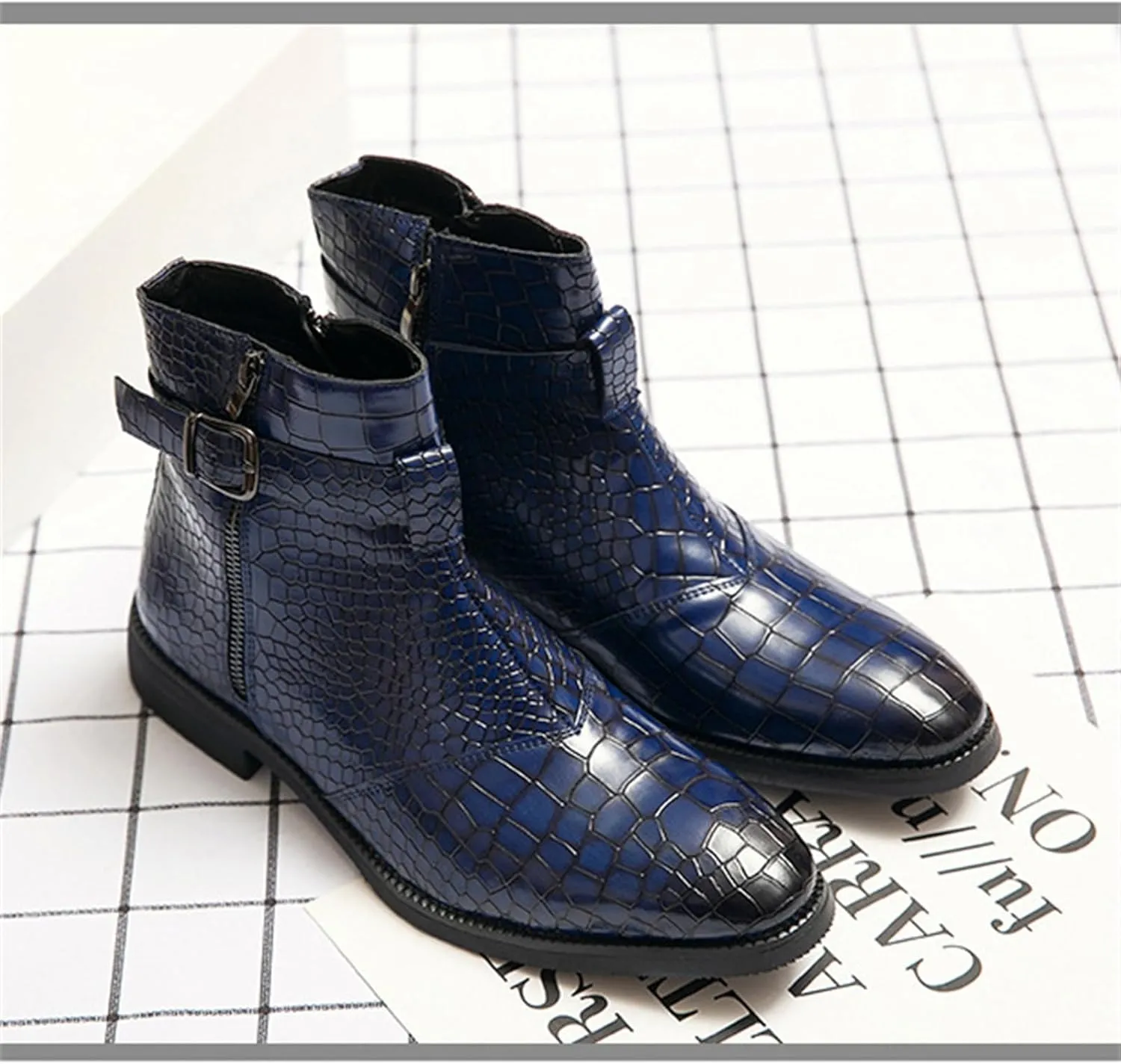 Yuizko Men'S Print Leather Side Zipper Chelsea Ankle Boots Fashion Low-Heels Pointed Toe Buckle Casual Dress Short Booties