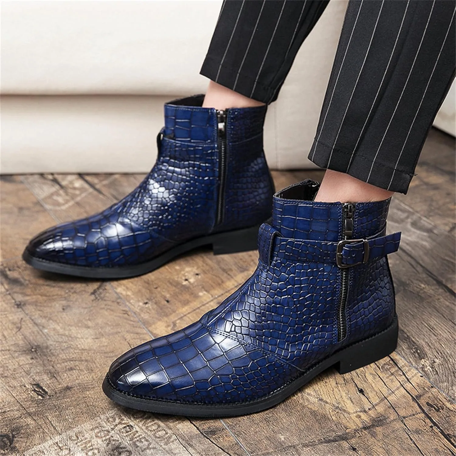 Yuizko Men'S Print Leather Side Zipper Chelsea Ankle Boots Fashion Low-Heels Pointed Toe Buckle Casual Dress Short Booties
